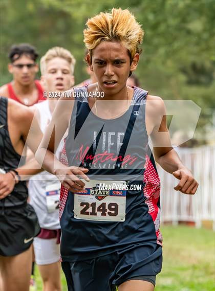 Thumbnail 1 in UIL 4A Boys Cross Country Finals photogallery.
