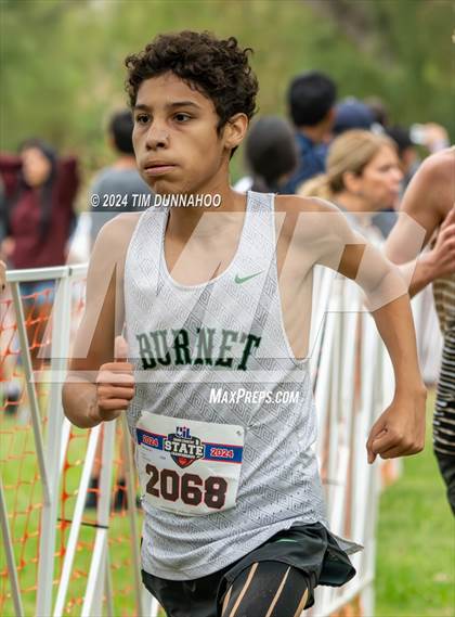 Thumbnail 2 in UIL 4A Boys Cross Country Finals photogallery.