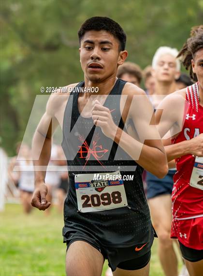 Thumbnail 1 in UIL 4A Boys Cross Country Finals photogallery.
