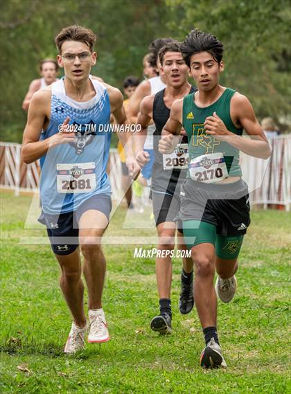Thumbnail 3 in UIL 4A Boys Cross Country Finals photogallery.