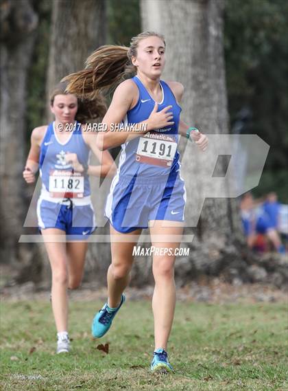Thumbnail 3 in LHSAA District 7-4A District Meet photogallery.
