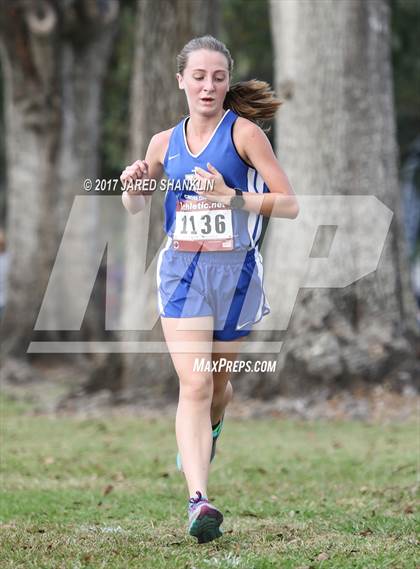 Thumbnail 1 in LHSAA District 7-4A District Meet photogallery.