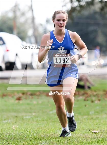Thumbnail 2 in LHSAA District 7-4A District Meet photogallery.
