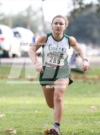 Thumbnail 2 in LHSAA District 7-4A District Meet photogallery.