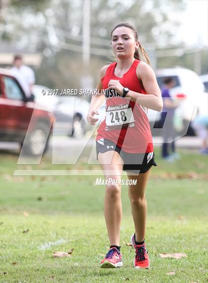 Thumbnail 2 in LHSAA District 7-4A District Meet photogallery.