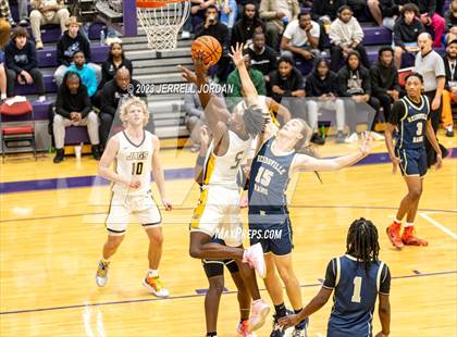 Thumbnail 2 in Reidsville vs Farmville Central (John Wall Holiday Invitational) photogallery.