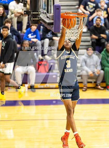 Thumbnail 3 in Reidsville vs Farmville Central (John Wall Holiday Invitational) photogallery.
