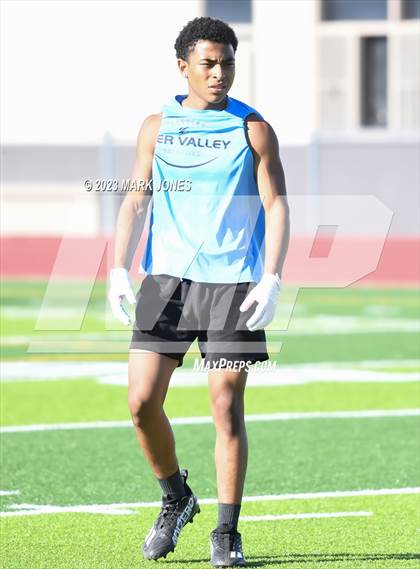 Thumbnail 1 in Goldwater vs. Deer Valley (Goldwater 7v7) photogallery.