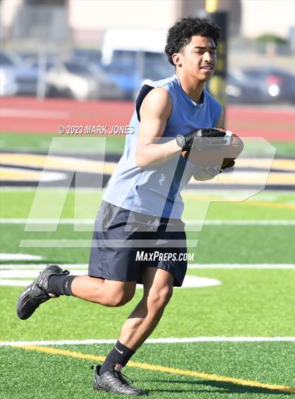 Thumbnail 3 in Goldwater vs. Deer Valley (Goldwater 7v7) photogallery.