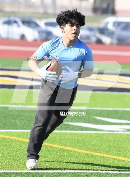 Thumbnail 2 in Goldwater vs. Deer Valley (Goldwater 7v7) photogallery.