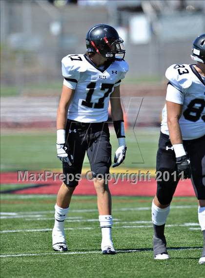 Thumbnail 1 in Alta vs. Crenshaw (Mission Viejo Football Classic) photogallery.