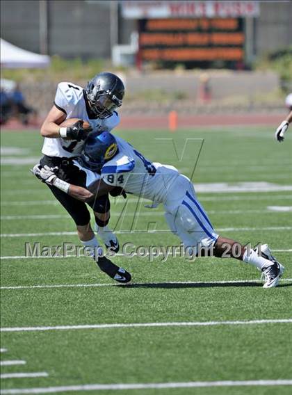 Thumbnail 1 in Alta vs. Crenshaw (Mission Viejo Football Classic) photogallery.