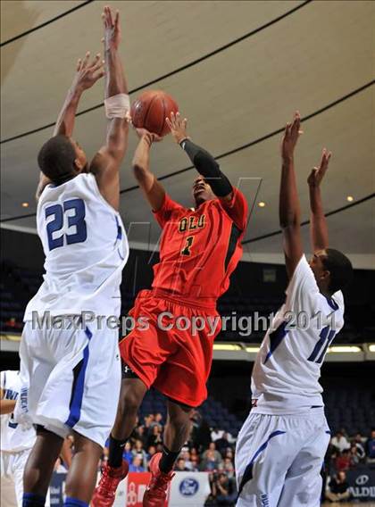 Thumbnail 2 in Windward vs. Orange Lutheran (CIF SS 4AA Final) photogallery.