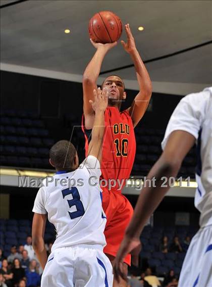 Thumbnail 2 in Windward vs. Orange Lutheran (CIF SS 4AA Final) photogallery.
