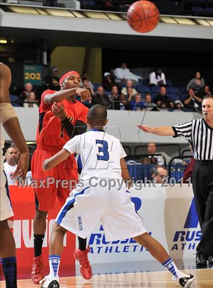 Thumbnail 2 in Windward vs. Orange Lutheran (CIF SS 4AA Final) photogallery.