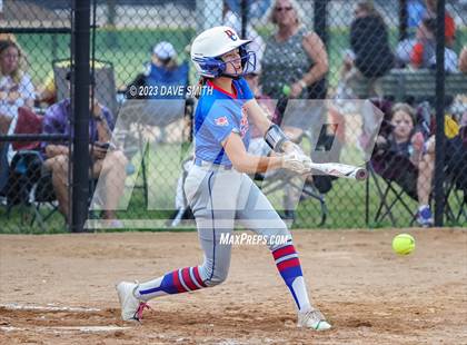Thumbnail 3 in Mt. Pleasant vs Davenport Central (Rick Doran Classic) photogallery.