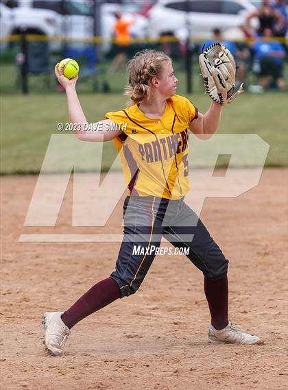 Thumbnail 1 in Mt. Pleasant vs Davenport Central (Rick Doran Classic) photogallery.
