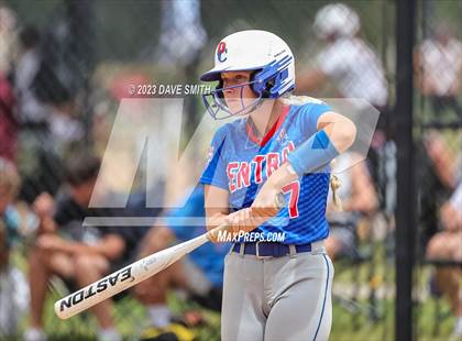 Thumbnail 2 in Mt. Pleasant vs Davenport Central (Rick Doran Classic) photogallery.