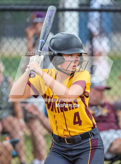 Thumbnail 3 in Mt. Pleasant vs Davenport Central (Rick Doran Classic) photogallery.