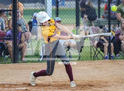 Thumbnail 3 in Mt. Pleasant vs Davenport Central (Rick Doran Classic) photogallery.