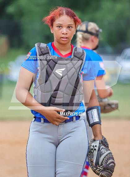 Thumbnail 2 in Mt. Pleasant vs Davenport Central (Rick Doran Classic) photogallery.