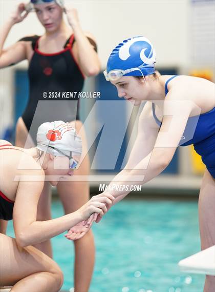 Thumbnail 1 in Warren Woods-Tower vs. Lamphere (MHSAA MAC District) photogallery.