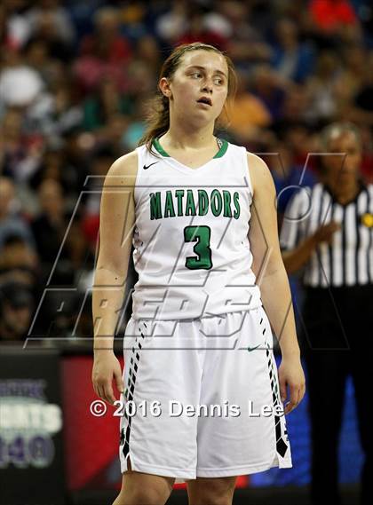 Thumbnail 2 in Miramonte vs. Chaminade (CIF State Open Division Final) photogallery.
