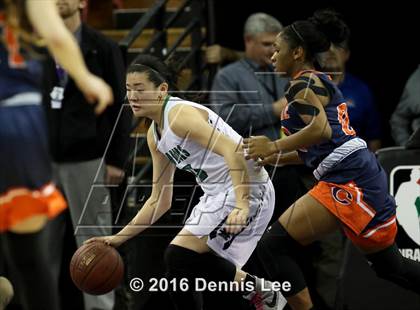 Thumbnail 3 in Miramonte vs. Chaminade (CIF State Open Division Final) photogallery.