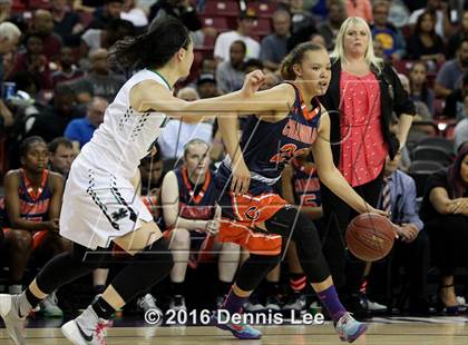 Thumbnail 2 in Miramonte vs. Chaminade (CIF State Open Division Final) photogallery.