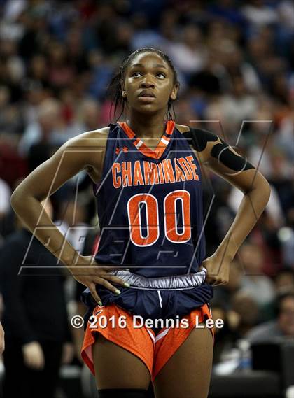 Thumbnail 3 in Miramonte vs. Chaminade (CIF State Open Division Final) photogallery.