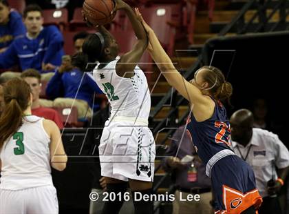 Thumbnail 2 in Miramonte vs. Chaminade (CIF State Open Division Final) photogallery.