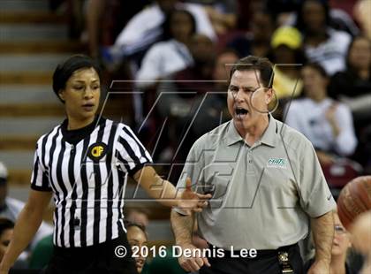 Thumbnail 1 in Miramonte vs. Chaminade (CIF State Open Division Final) photogallery.