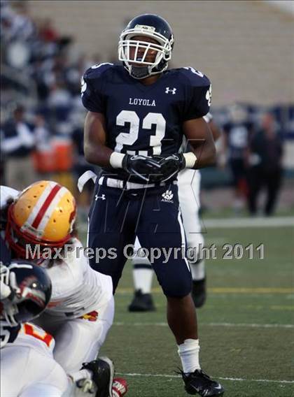 Thumbnail 1 in Loyola vs. Mission Viejo photogallery.