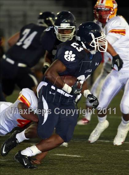 Thumbnail 3 in Loyola vs. Mission Viejo photogallery.