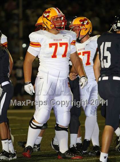 Thumbnail 3 in Loyola vs. Mission Viejo photogallery.