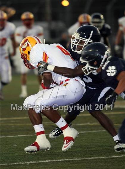 Thumbnail 2 in Loyola vs. Mission Viejo photogallery.
