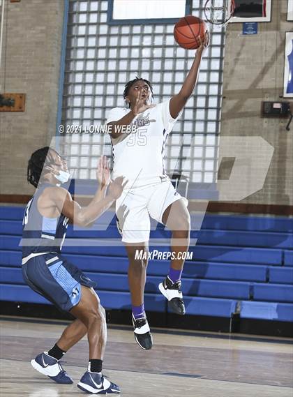 Thumbnail 1 in Bishop Loughlin vs Archbishop Molloy (CHSAA Spring Basketball Tournament) photogallery.