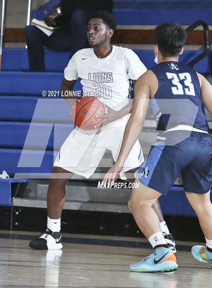 Thumbnail 1 in Bishop Loughlin vs Archbishop Molloy (CHSAA Spring Basketball Tournament) photogallery.
