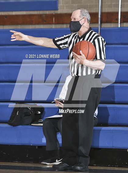 Thumbnail 3 in Bishop Loughlin vs Archbishop Molloy (CHSAA Spring Basketball Tournament) photogallery.