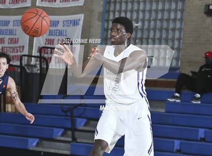 Thumbnail 1 in Bishop Loughlin vs Archbishop Molloy (CHSAA Spring Basketball Tournament) photogallery.