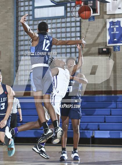 Thumbnail 2 in Bishop Loughlin vs Archbishop Molloy (CHSAA Spring Basketball Tournament) photogallery.
