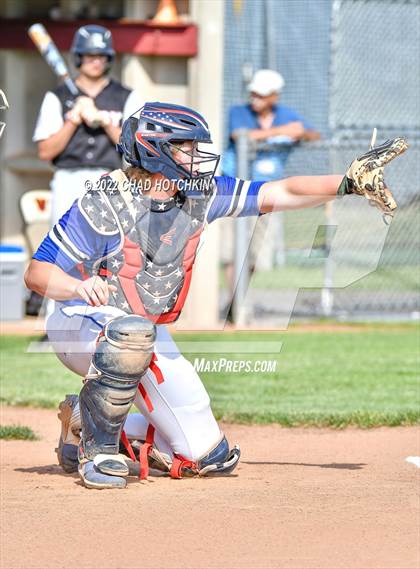 Thumbnail 3 in Leroy vs Haverling (NYSPHSAA Section 5 Class B2 Final) photogallery.