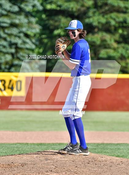 Thumbnail 3 in Leroy vs Haverling (NYSPHSAA Section 5 Class B2 Final) photogallery.