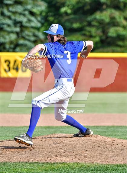 Thumbnail 2 in Leroy vs Haverling (NYSPHSAA Section 5 Class B2 Final) photogallery.