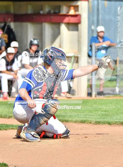 Thumbnail 1 in Leroy vs Haverling (NYSPHSAA Section 5 Class B2 Final) photogallery.
