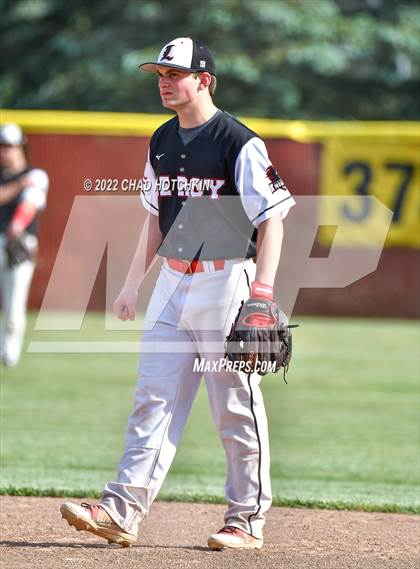 Thumbnail 2 in Leroy vs Haverling (NYSPHSAA Section 5 Class B2 Final) photogallery.
