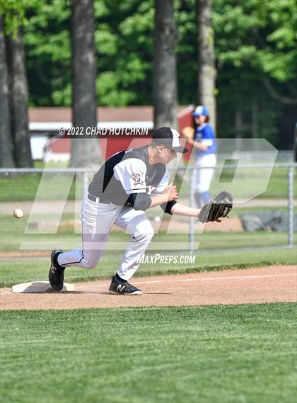 Thumbnail 2 in Leroy vs Haverling (NYSPHSAA Section 5 Class B2 Final) photogallery.