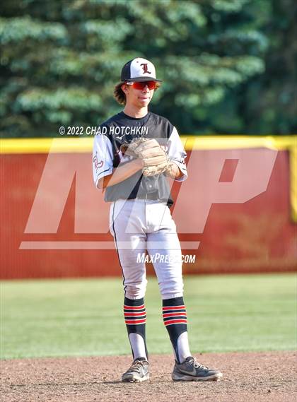 Thumbnail 3 in Leroy vs Haverling (NYSPHSAA Section 5 Class B2 Final) photogallery.