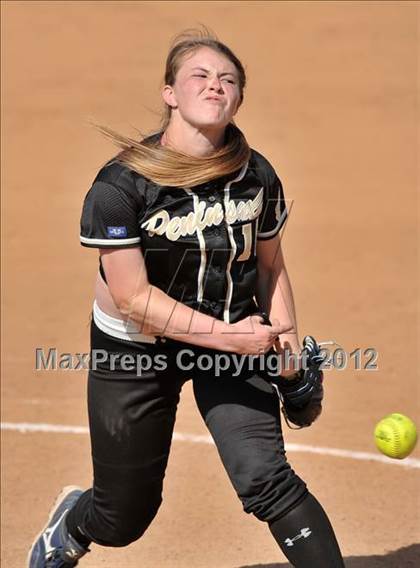 Thumbnail 3 in Pomona Catholic vs. Palos Verdes Peninsula (Woodbridge Tournament) photogallery.