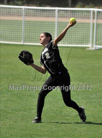 Thumbnail 2 in Pomona Catholic vs. Palos Verdes Peninsula (Woodbridge Tournament) photogallery.